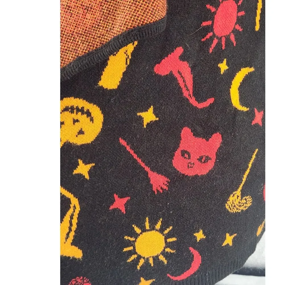 Disney HerUniverse Cardigan Womens M Hocus Pocus Dani hooded flyaway Open Front - Picture 3 of 8